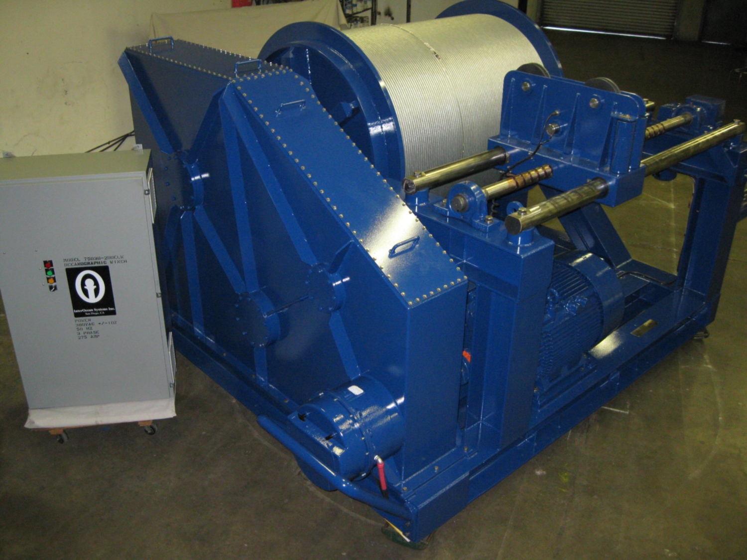 Model 75030 Winch